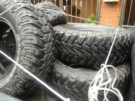 ขาย หรือ แลก ยาง Cooper STT MUD 285 75 16 USA ขาย หรือ แลก ยาง Cooper STT MUD 285 75 16 USA