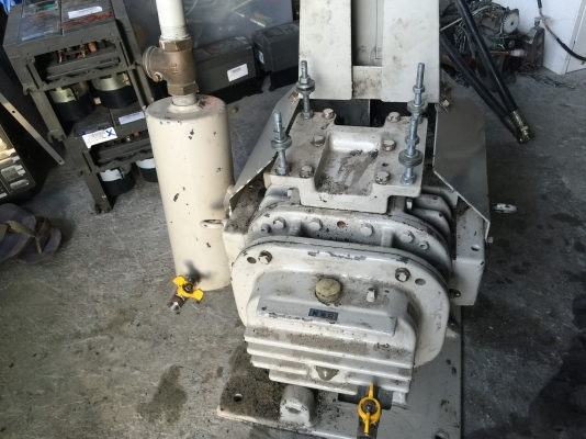 เครื่องอัดอากาศแบบโรตารี่ ยี่ห้อ ANLET จากญี่ปุ่น อัดอากาศได้เร็วมากๆ ไม่มีมีมอเตอร์ขับมาด้วย