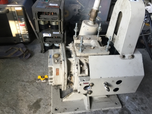 เครื่องอัดอากาศแบบโรตารี่ ยี่ห้อ ANLET จากญี่ปุ่น อัดอากาศได้เร็วมากๆ ไม่มีมีมอเตอร์ขับมาด้วย