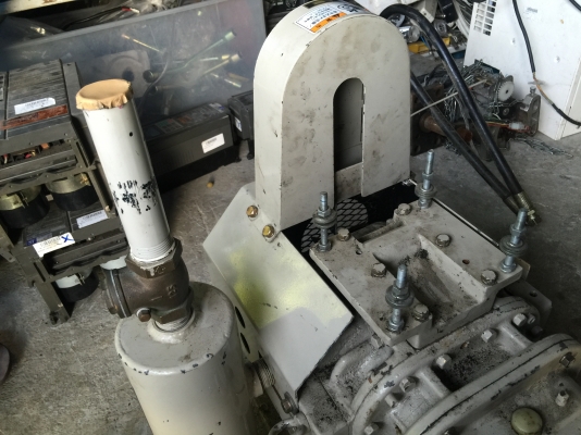 เครื่องอัดอากาศแบบโรตารี่ ยี่ห้อ ANLET จากญี่ปุ่น อัดอากาศได้เร็วมากๆ ไม่มีมีมอเตอร์ขับมาด้วย