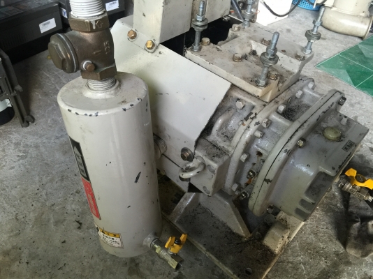 เครื่องอัดอากาศแบบโรตารี่ ยี่ห้อ ANLET จากญี่ปุ่น อัดอากาศได้เร็วมากๆ ไม่มีมีมอเตอร์ขับมาด้วย