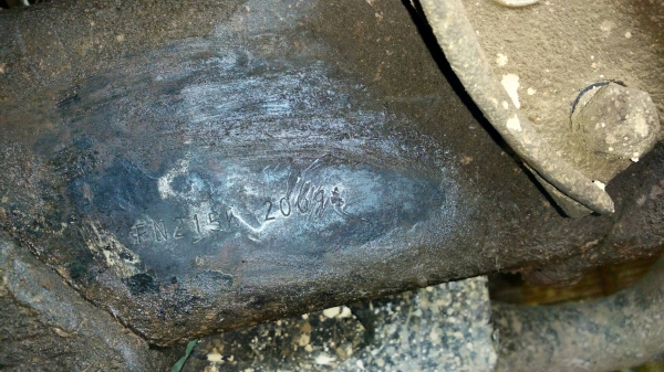 เทเลอร์ Mitsubishi รถเกี่ยวข้าว 1 เพลาด่วนๆ