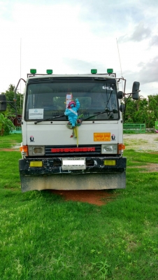 เทเลอร์ Mitsubishi รถเกี่ยวข้าว 1 เพลาด่วนๆ