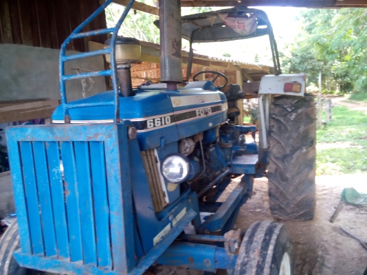 ขายรถไถ่ฟอร์ด 6600  แท้ทั้งคัน  .พร้อมใช้งาน.เล่มพร้อมติดมือ....