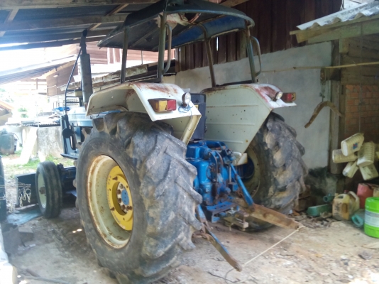 ขายรถไถ่ฟอร์ด 6600  แท้ทั้งคัน  .พร้อมใช้งาน.เล่มพร้อมติดมือ....