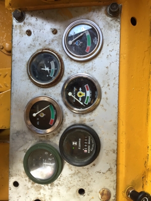 ขายด่วน!!รถตักล้อยาง CATER PILLAR รุ่น 930