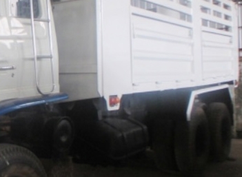 10ล้อ2เพลาดั้ม HINO SUMO FM226 EM100-220 แรง ฝาเหลี่ยม (เครื่อง1M/ใบคุม) เกียร์เดิม ช่วงล่างเดิม คัสซีดี หัวสีใหม่ พาวเวอร์/ทริฟฟี่/สโลวเดิม กระบะดั้มเหล็ก5.80ม. สีใหม่ ยาง65\% รถเก็บงาน พร้อมสีสันใหม่ พร้อมใช้ เล่มฯ ครบ **ขาย HINO FM