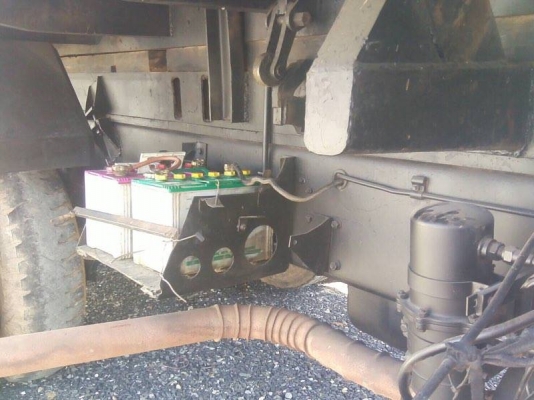 10ล้อ2เพลาดั้ม HINO SUMO FM226 EM100-220 แรง ฝาเหลี่ยม (เครื่อง1M/ใบคุม) เกียร์เดิม ช่วงล่างเดิม คัสซีดี หัวสีใหม่ พาวเวอร์/ทริฟฟี่/สโลวเดิม กระบะดั้มเหล็ก5.80ม. สีใหม่ ยาง65\% รถเก็บงาน พร้อมสีสันใหม่ พร้อมใช้ เล่มฯ ครบ **ขาย HINO FM