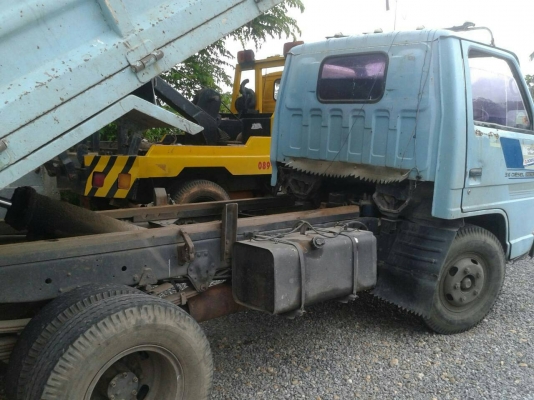 ขายรถดั้ม6ล้อ ISUZU.NKR เครื่อง100แรง สภาพพร้อมใช้งาน ขายรถดั้ม6ล้อ ISUZU.NKR เครื่อง100แรง สภาพพร้อมใช้งาน