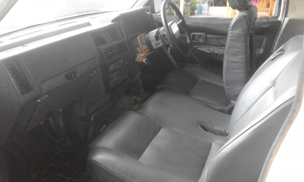 นิสสันบิ๊กเอ็ม ฝาแดง ปี 36