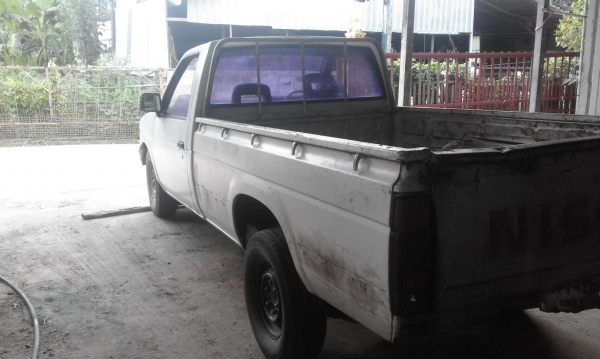 นิสสันบิ๊กเอ็ม ฝาแดง ปี 36