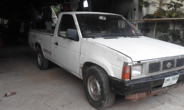 นิสสันบิ๊กเอ็ม ฝาแดง ปี 36