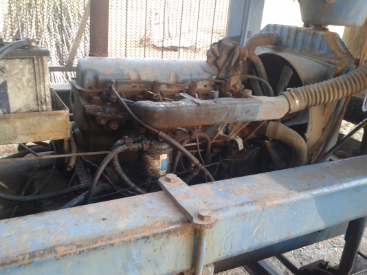 ขายคีบอ้อยคีบหลัง รถไถฟอร์ด อู่ช่างอั๋นไฮดรอลิค