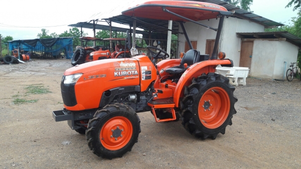 ขายคูโบต้า l3008dt (ตัวเปล่า)สวยเดิมๆทุกชิ้น ใช้งาน 217 ชัวโมง เล่มทะเบียนพร้อม