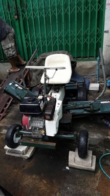 รถตัดหญ้าเเบบสวนหน้าบ้าน สนามกอฟล์ สนามเเบบสกรีนเฮด 3 เเก๊งด้วย