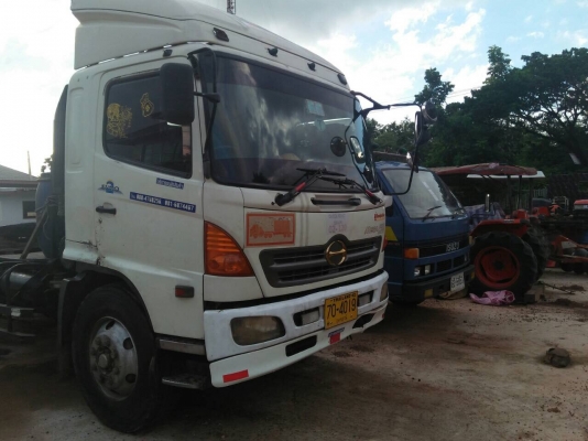 Hino mega หัวลาก ปี47 เครื่อง jo8c งวดละ 3หมื่นก่า เหลือ 5แสนก่าบาท