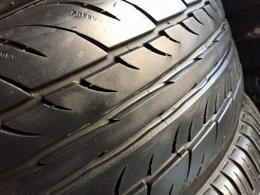 ขายยาง FEDERAL 595EVO 195-50-15 ปี10 ดอกดี ไม่มีปะ สภาพสวย ชุดละ 2,500 บาท