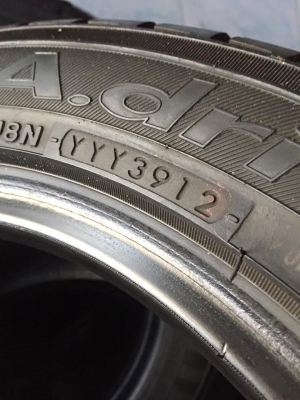 ขายยาง YOKOHAMA A-DRIVE 195-55-15 ปี12 ดอกเต็ม ไม่มีปะ สภาพสวย ชุดละ 3,500 บาท