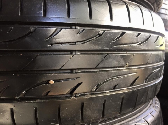 ขายยาง DUNLOP LM704 175-65-14 ปี15 ดอกเต็ม สภาพสวย ชุดละ 2,500 บาท