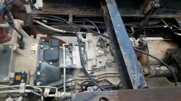 6 ล้อดัมพ์ HINO รุ่น FC9JELA  เครื่อง 175 แรงม้า จดทะเบียนปี 2552