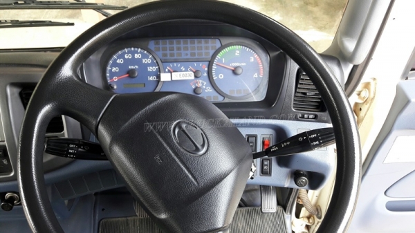 6 ล้อดัมพ์ HINO รุ่น FC9JELA  เครื่อง 175 แรงม้า จดทะเบียนปี 2552