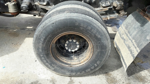 6 ล้อดัมพ์ HINO รุ่น FC9JELA  เครื่อง 175 แรงม้า จดทะเบียนปี 2552