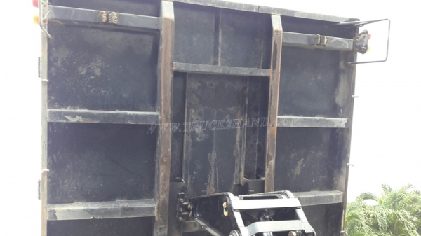 6 ล้อดัมพ์ HINO รุ่น FC9JELA  เครื่อง 175 แรงม้า จดทะเบียนปี 2552