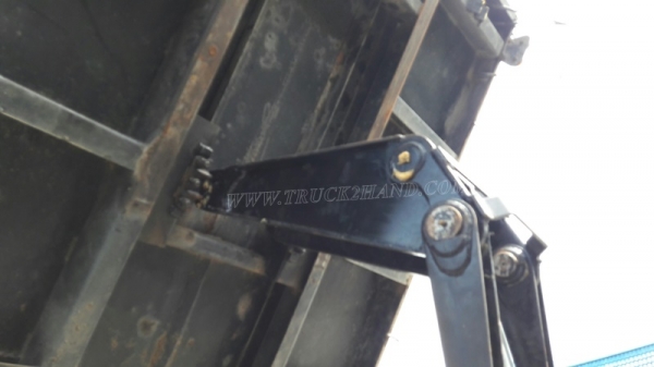 6 ล้อดัมพ์ HINO รุ่น FC9JELA  เครื่อง 175 แรงม้า จดทะเบียนปี 2552