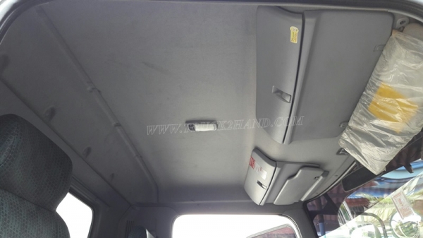 6 ล้อดัมพ์ HINO รุ่น FC9JELA  เครื่อง 175 แรงม้า จดทะเบียนปี 2552