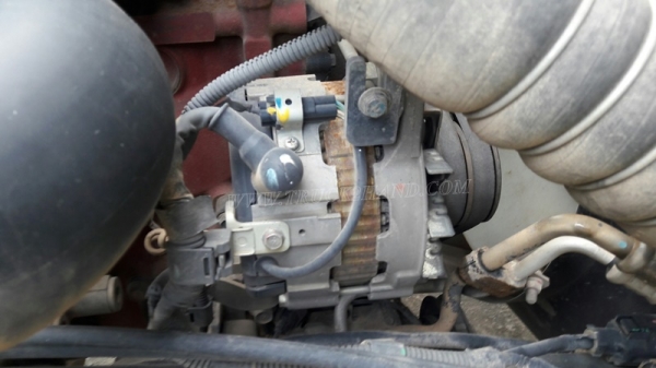 6 ล้อดัมพ์ HINO รุ่น FC9JELA  เครื่อง 175 แรงม้า จดทะเบียนปี 2552