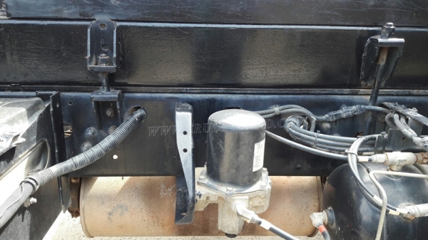 6 ล้อดัมพ์ HINO รุ่น FC9JELA  เครื่อง 175 แรงม้า จดทะเบียนปี 2552