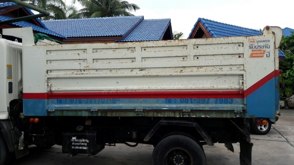 6 ล้อดัมพ์ HINO รุ่น FC9JELA  เครื่อง 175 แรงม้า จดทะเบียนปี 2552