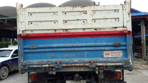 6 ล้อดัมพ์ HINO รุ่น FC9JELA  เครื่อง 175 แรงม้า จดทะเบียนปี 2552