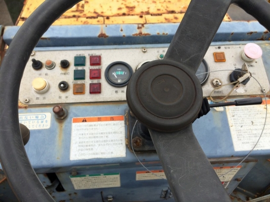 รถบด Sumitomo รุ่น HW30VW ปี 1996 เครื่อง Isuzu 3LD1 นำเข้าจากญี่ปุ่น ราคาถูกครับ