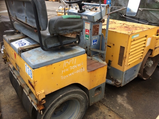 รถบด Sumitomo รุ่น HW30VW ปี 1996 เครื่อง Isuzu 3LD1 นำเข้าจากญี่ปุ่น ราคาถูกครับ