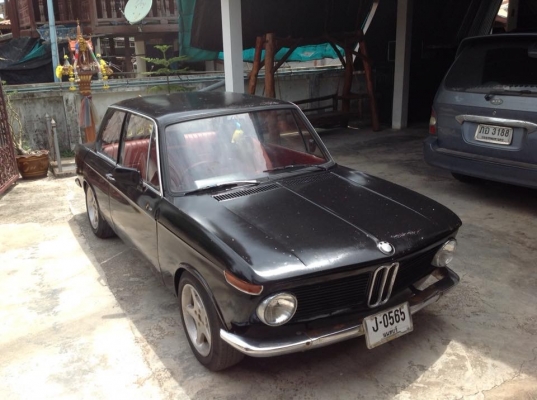 ขาย BMW 1600-2. กันชนสั้นแท้ๆครับ