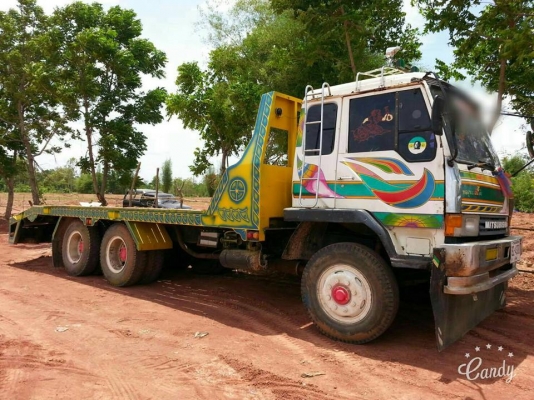 ขายเทรลเลอร์ขึ้น320ได้ 2เพลา TD195แรง เกียร์โลฮาย10สปีด รถสวยสภาพพร้อมใช้งาน เอกสารเล่มทะเบียนพร้อมโอน ราคา780,000 สนใจโทร 090-8588220คุณนะ 093-3258446คุณบิว หรือเข้าดูสินค้าอื่นๆได้ที่ www.narong2truck.com www.truck.in.th/498 หรือเพจFacebook ณรงค์ ซื้อขา