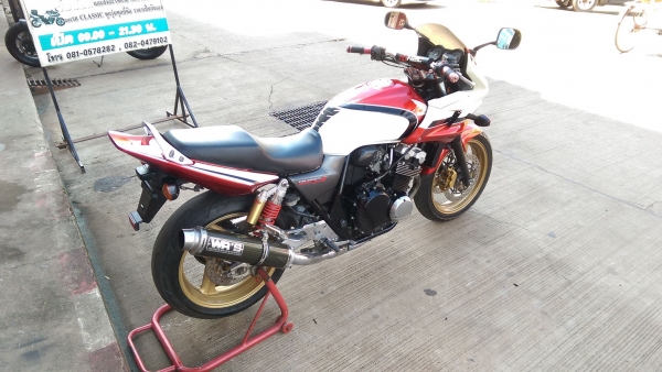 ขายคับ CB400 TECH3 SUPER BOLDOR Y2007 กญแจชิฟ สีสวย ท่อแต่ง แฮนด์บาร์ อินวอยส์ สรรพสามิตร ราคา 95500 บาท ส่งได้ทั่วไทยคับ สนใจติดต่อ 081-0578282 FACEBOOK ชาญณรงค์ ป๊อป ชัยอมฤต ไอดีไลน์ POPBIGBIKESAKON คับ สนใจรถสวย ถูก ดี ต้อง POP BIGBIKE SAKONNAKHON คลิป