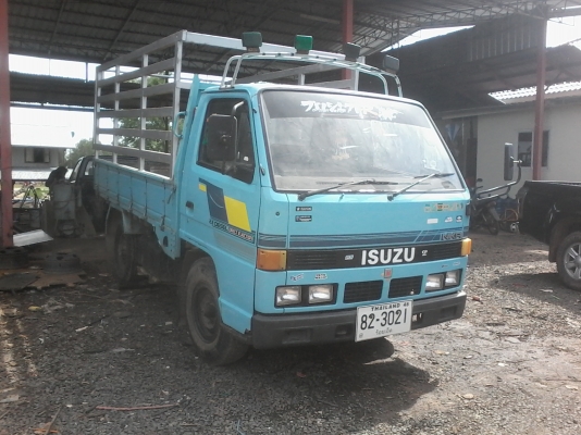 ISUZU 4 ล้อ เครื่องดี ครัชชีสวย เอกสารพร้อม รถพร้อมใช้งาน ISUZU 4 ล้อ เครื่องดี ครัชชีสวย เอกสารพร้อม รถพร้อมใช้งาน