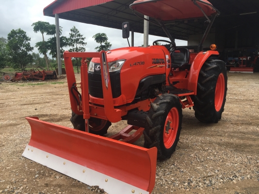 ขายด่วนๆรถไถคูโบต้าL4708 พร้อมอุปกรณ์ ขายราคา 398000 สนใจโทร. 081-9136451. ขอดูภาพเพิ่มเติมทาง line:id bow6451. #มีบริการจัดส่งฟรีทั่วไทยจร้า