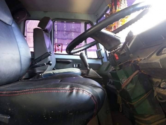 ขายรถ10ล้อ ดั้ม2เพลา ร็อกกี้240 สโลกลาง รถสวยสภาพดี เอกสารพร้อมโอน ราคา760,000 สนใจโทร 090-8588220คุณนะ 093-3258446คุณบิว หรือเข้าดูสินค้าอื่นๆได้ที่ www.narong2truck.com หรือ www.truck.in.th/498 หรือเพจFacebook ณรงค์ ซื้อขายรถมือสอง (เว็บไซต์ส่วนตัว) หรื