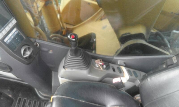 ขายรถขุด แบคโค PC200-8 รถสวยสภาพดี ใช้งานน้อย เครื่องเดิม ปั้มเดิม ช่วงล่างดี เอวแน่น แอร์เย็น เอกสารใบอินวอย ราคา1,650,000 สนใจโทร 090-8588220คุณนะ 093-3258446คุณบิว หรือเข้าดูสินค้าอื่นๆได้ที่ www.narong2truck.com www.truck.in.th/498 หรือเพจFacebook ณรง