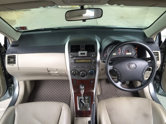 2011 TOYOTA ALTIS 1.6E CNG สีเทา