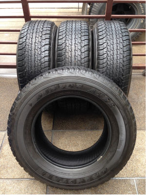 ยาง Dunlop 265 65 17 กลางปี15 ดอกเต็ม ราคาไม่แพง