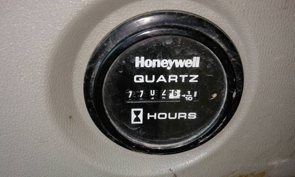 รถแบคโฮ HYUNDAI เลขไมล์ 7,700 ชั่วโมง รถสภาพใหม่ ราคาต่อรองได้.