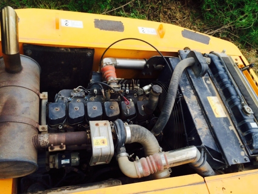 รถแบคโฮ HYUNDAI เลขไมล์ 7,700 ชั่วโมง รถสภาพใหม่ ราคาต่อรองได้.