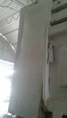 ขายหางพ่วง  สามมิต  2  เพลา.  ปี 49.    สนใจติดต่อ  081 - 6079515