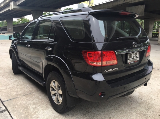 2005 TOYOTA FORTUNER 3.0V สีดำ 4WD