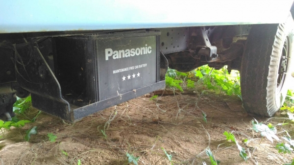 รถอีซูซุ 4 ล้อ NKR 88 แรงม้า. ปี 38.     สนใจติดต่อ  081 - 6079515