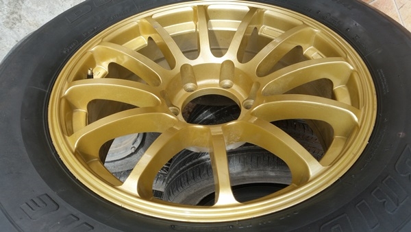 ขายล้อRS ขอบ18 6รู หน้า8หลัง9 ยาง265/60/18 4 ล้อ ขายล้อRS ขอบ18 6รู หน้า8หลัง9 ยาง265/60/18 4 ล้อ